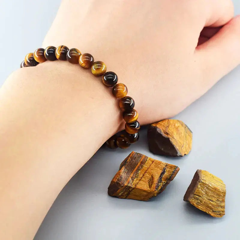 Pulseiras e colares