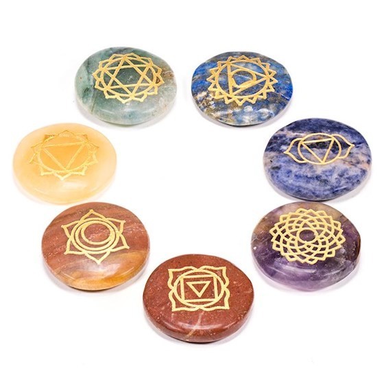 Conjunto de pedras semi-preciosas gravadas - 7 chakras