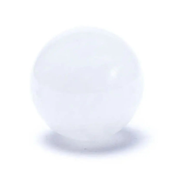 Esfera de quartzo branco em pedra natural polida