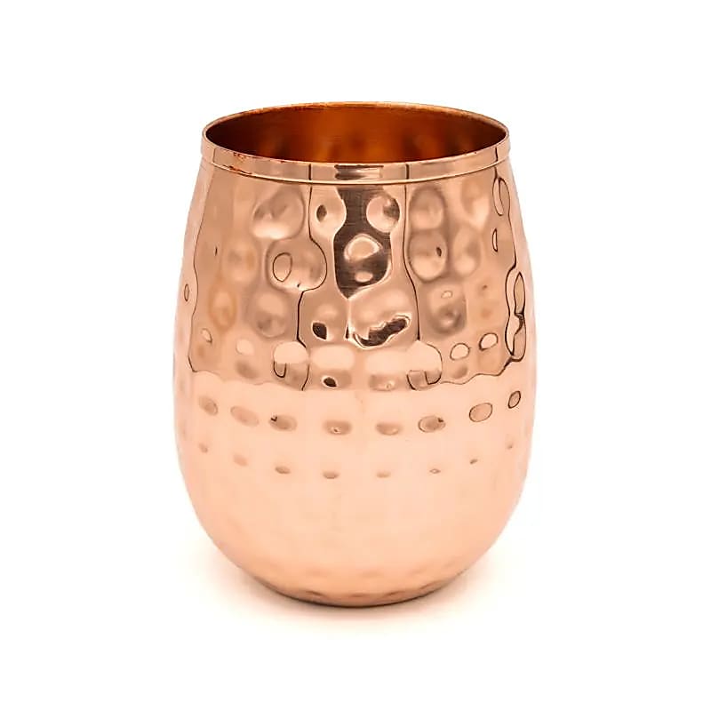 Copo de cobre martelado com capacidade de 350 ml