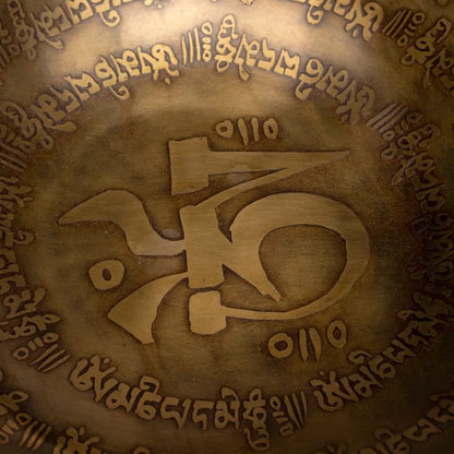 Taça Tibetana Om Mani Pad Me Hum com batente em madeira - 24 cm